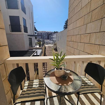 Apartmani Miro Makarska Exterior foto